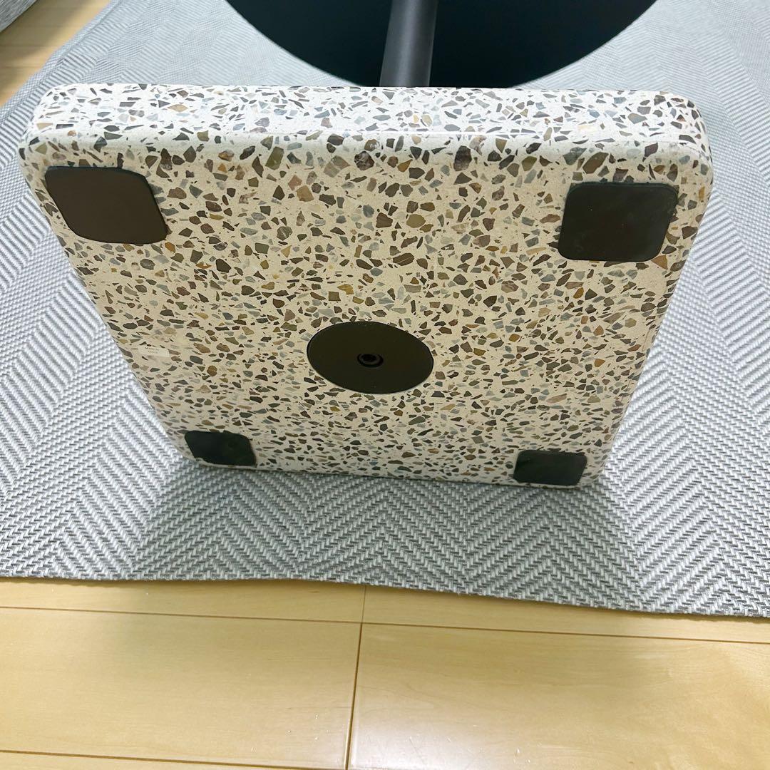 TERRAZZO TABLEROUND / HAY 屋外利用可円形アンスラサイト