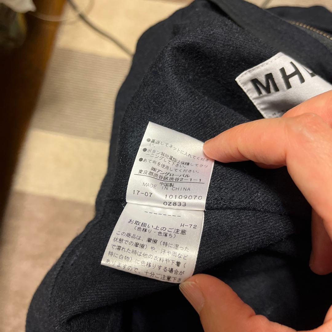 マーガレット・ハウエル　ブラック ウエストリボン スカート サイズ3