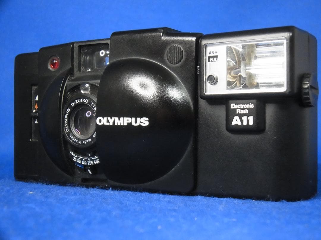 3238 OLYMPUS XA2 & A11 良品 動作保証