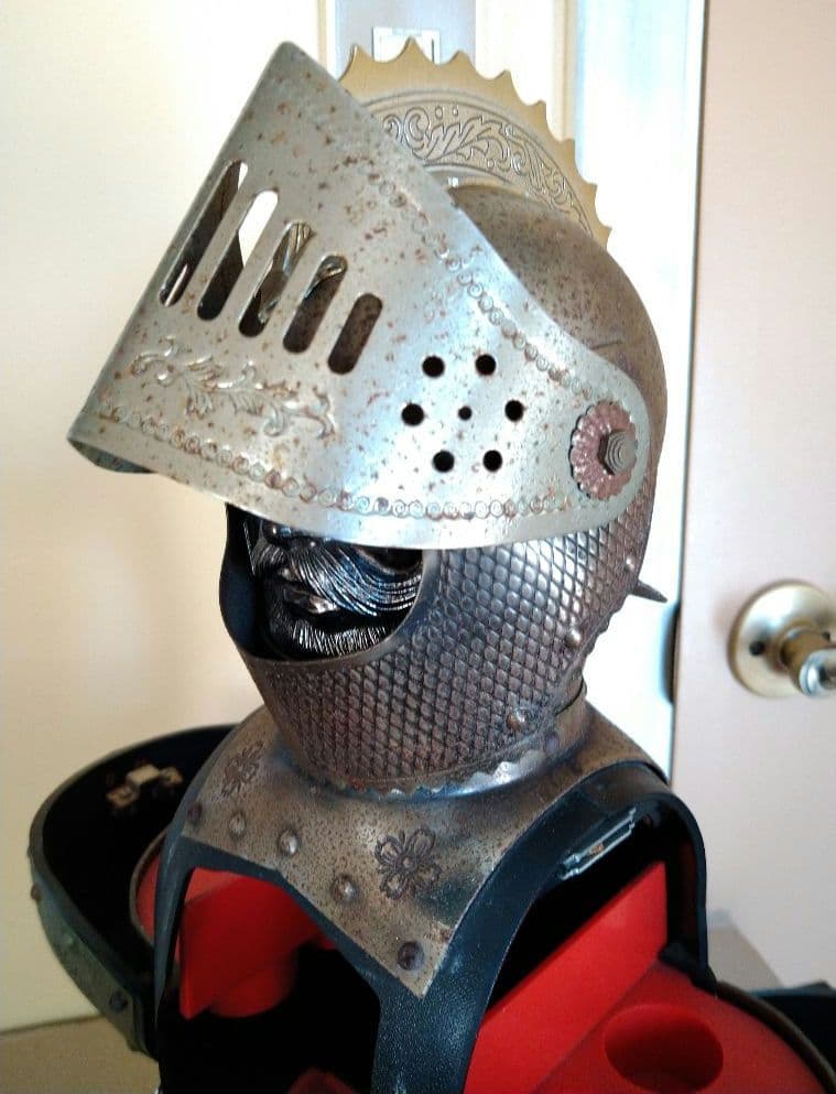 ニッカウイスキー デキャンタ ボトルケース西洋甲冑 騎士 鎧 飾り 置物