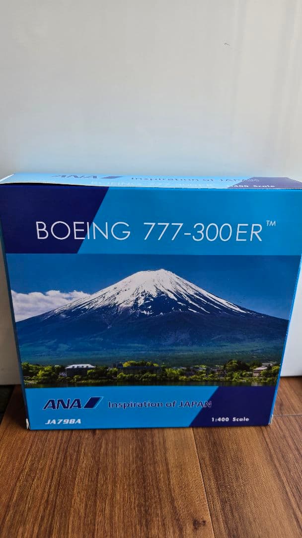 ANA 777-300ER JA798A 1:400 Phoenix