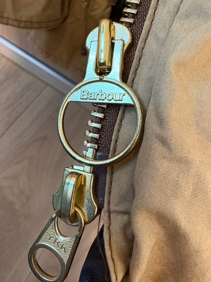 Barbour ベージュ ビデイル