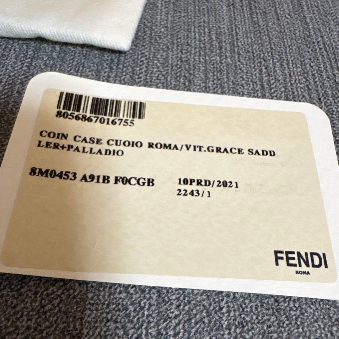 FENDI フェンディ ピーカブー ケース
