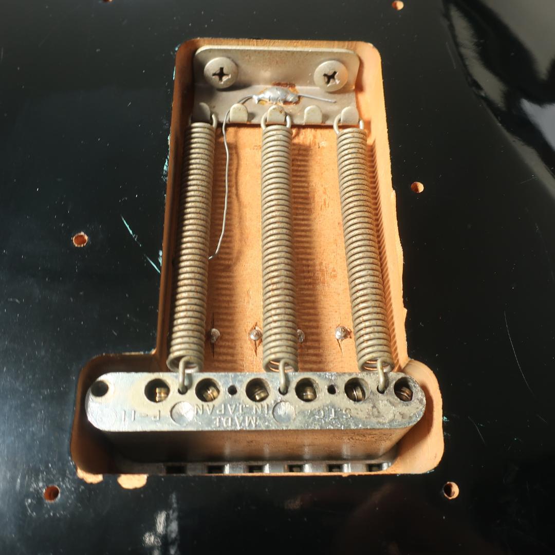 Heerby EXCELLENT-TYPE1000 エレキギター ハードケース付