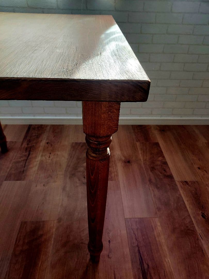 ひのきテーブル 無垢板 ろくろ足