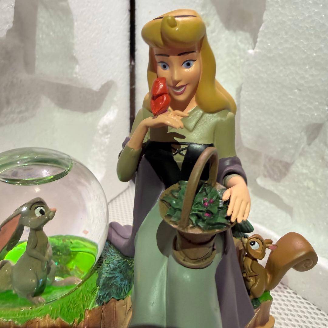 ディズニー オーロラ姫 眠れる森の美女 スノードーム スノーグローブ オルゴール