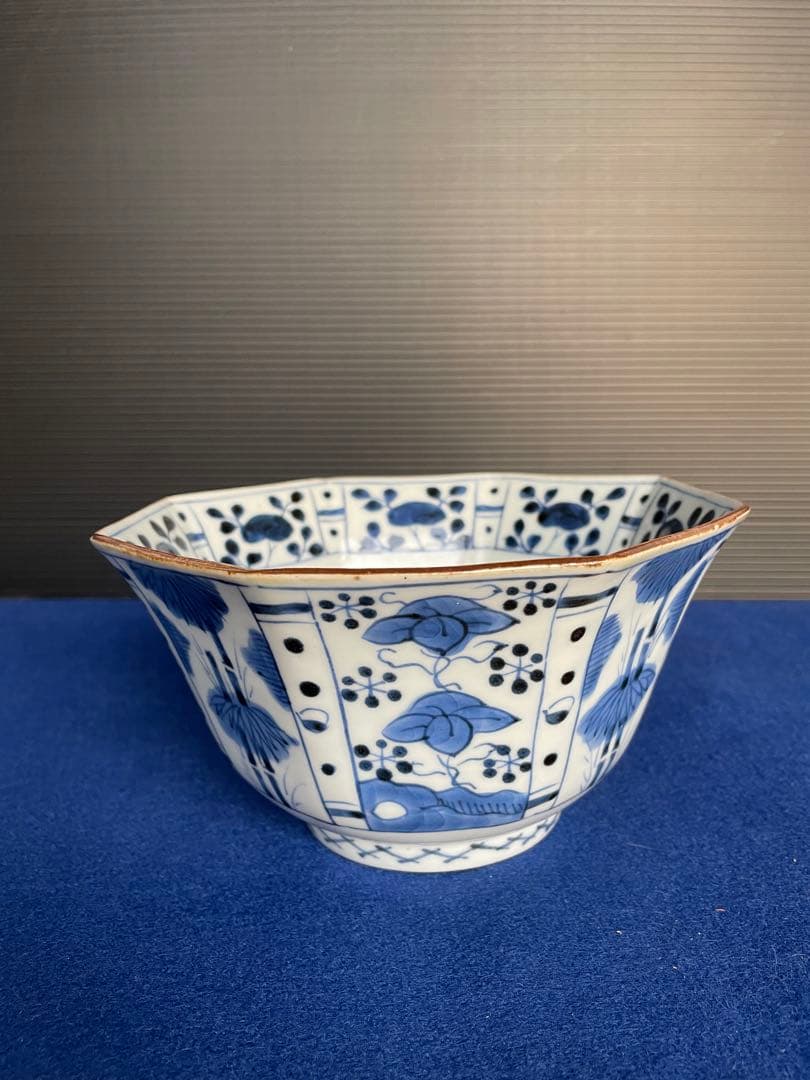 八角鉢　染付