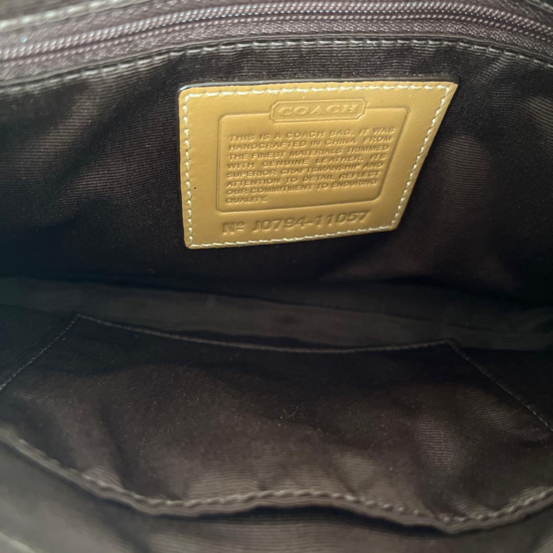 コーチ　ワンショルダーバッグ　ターンロック　シグネチャー　美品