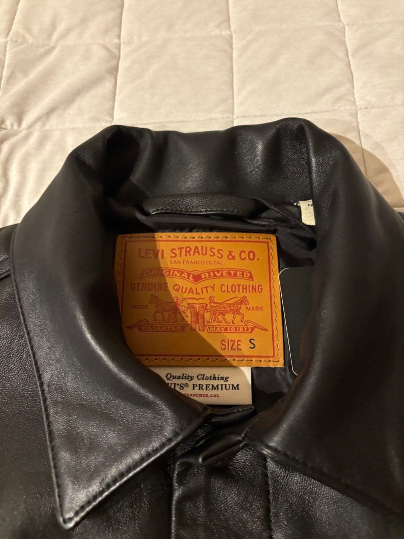 あ*み様 Levi´s black premium レザージャケット Sサイズ