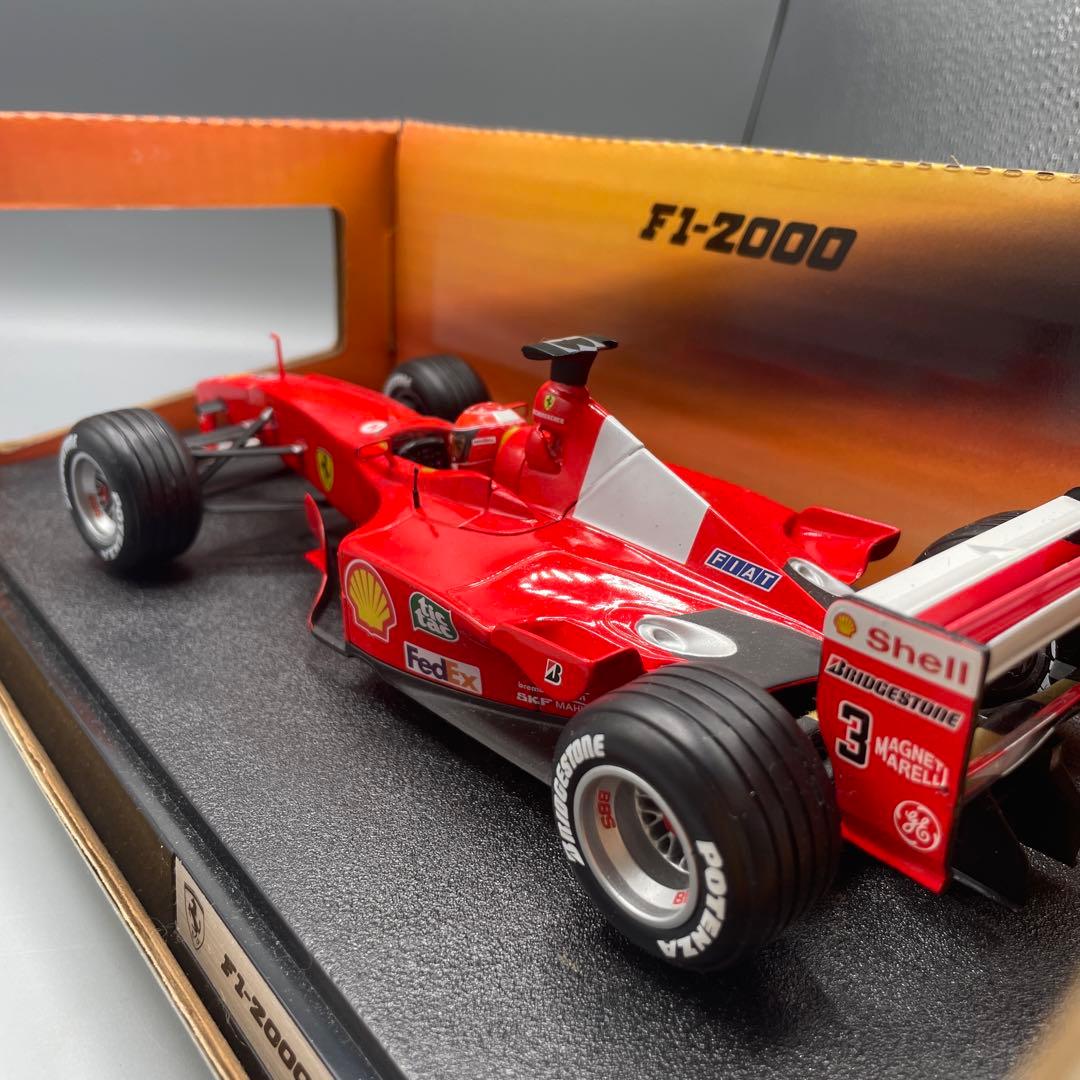 1/18 フェラーリ F1-2000 ミハイル・シューマッハ レッド