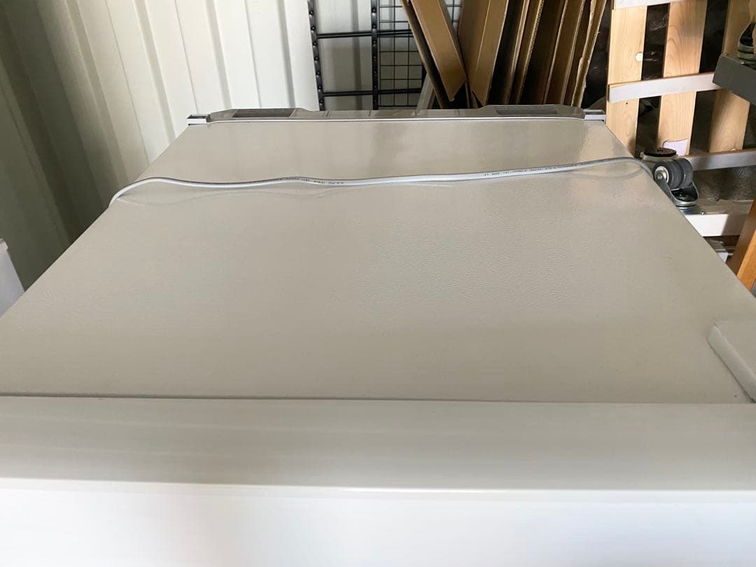 近隣地域限定送料無料❗️シャープ冷蔵庫　一人暮らし　SJ-PD28F-W