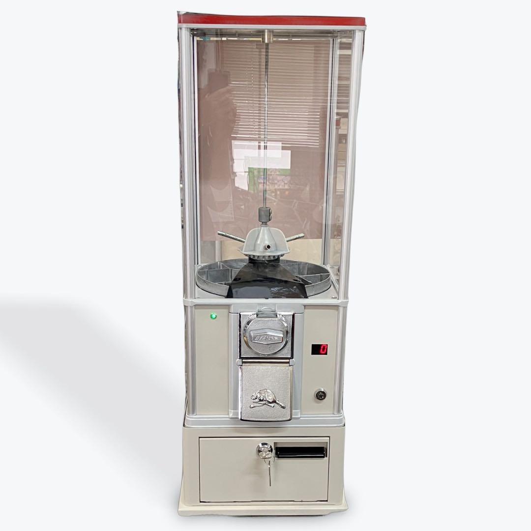 1000円ガチャ ガチャガチャ本体ユニット付き ビーバー55 - メルカリ