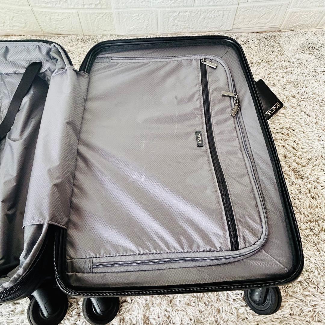 リモワ キャリーバッグ スーツケース トラベル 2輪 青ロゴ 大容量