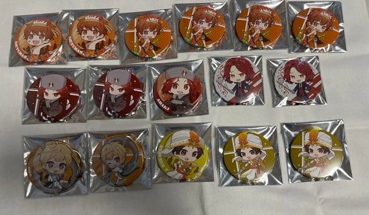 歌い手　缶バッジ