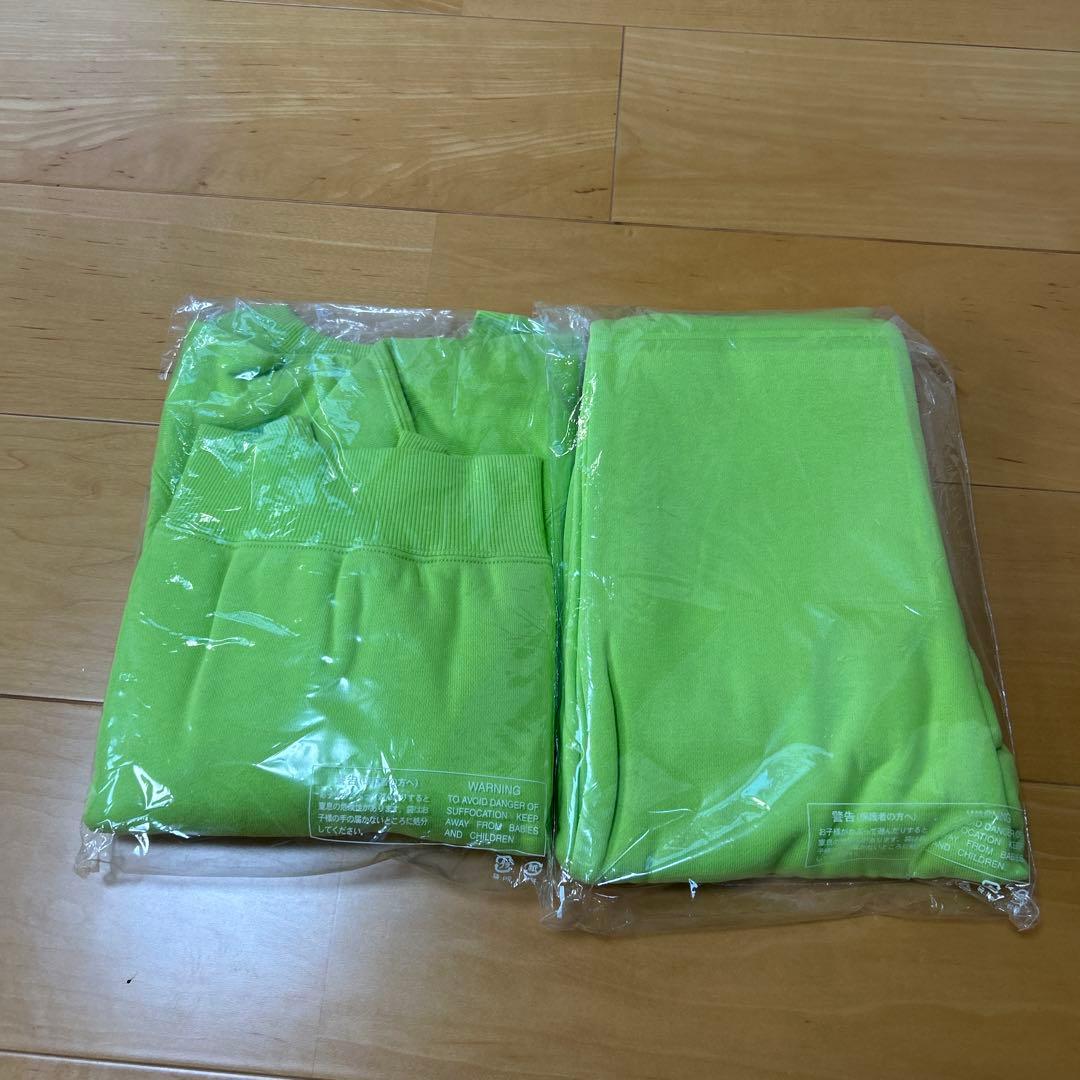MIKI HOUSE 蛍光グリーン トレーナー スウェットズボン130
