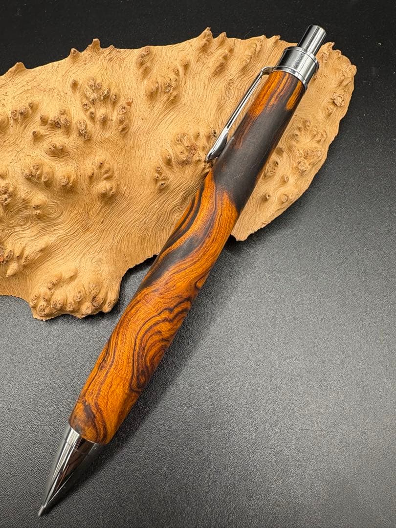 547極上　デザートアイアンウッド瘤杢　木軸シャーペン　ボールペン