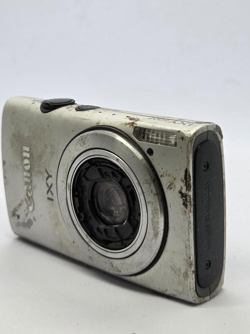 ジャンク】キャノン Canon IXY 600F シルバー デジタルカメラ - メルカリ