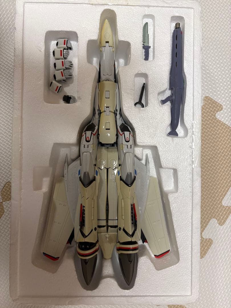 DX超合金　VF-25Fトルネードメサイア（アルト機）　旧バージョン