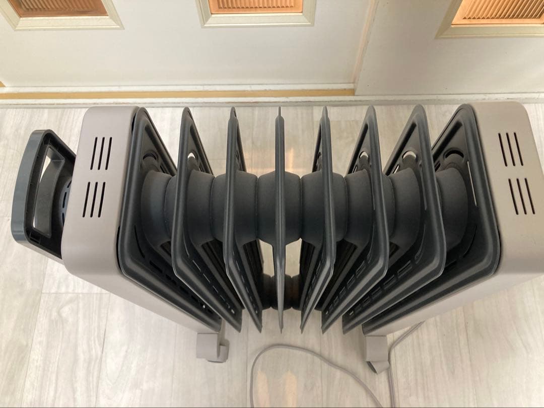 DeLonghi VertiCaldo オイルヒーター