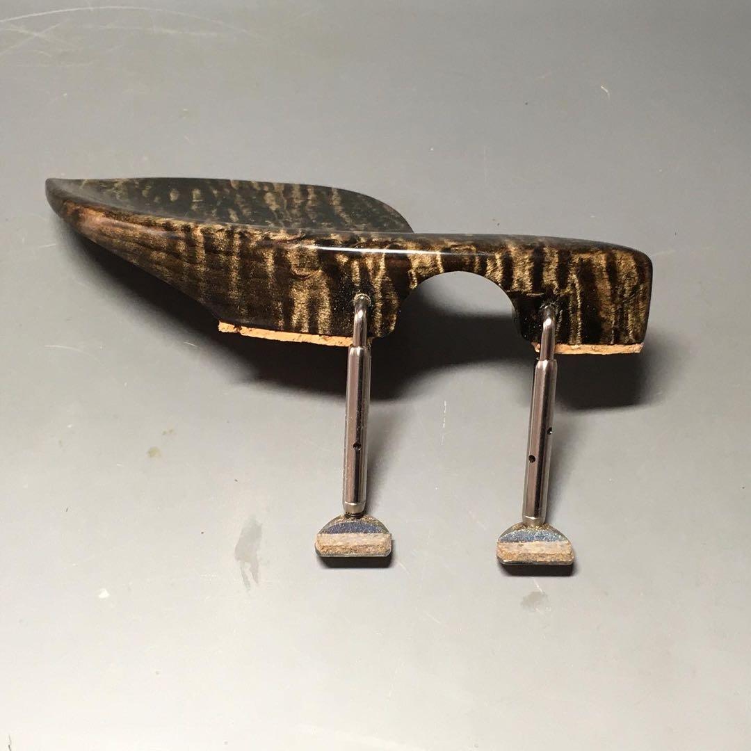 楓ハードメイプル　縮杢　黒漆染め　ガルネリ型