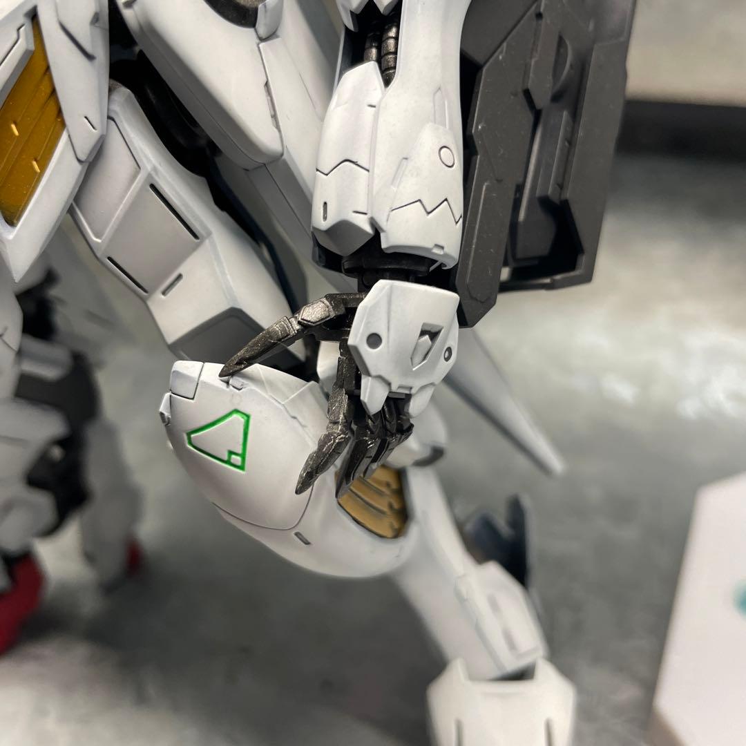 1/100 フルメカニクス ガンダムバルバトスルプス 塗装完成品