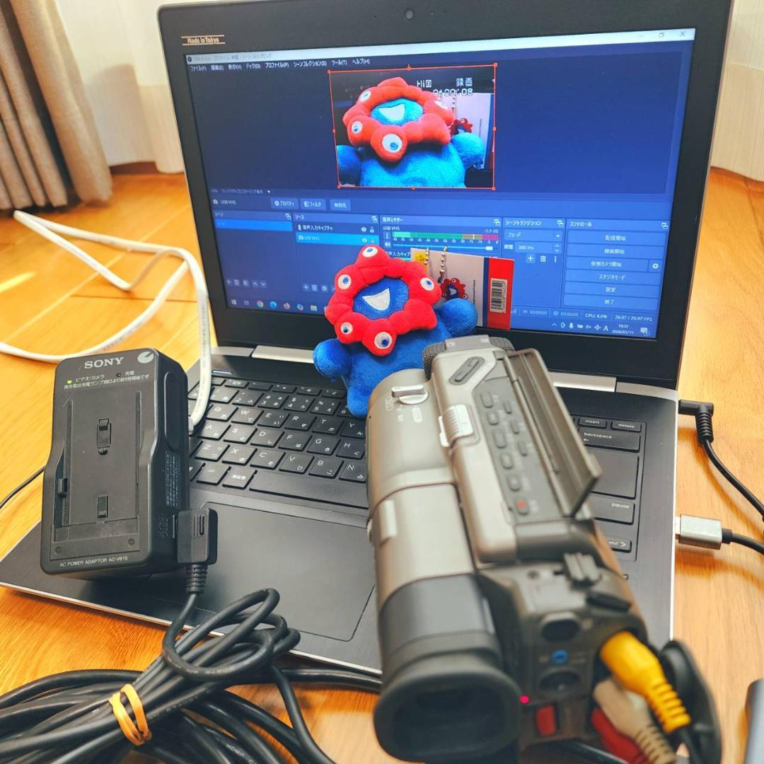 【動作確認済】SONY 高画質 Hi8 ビデオカメラ CCD-TR1 セット