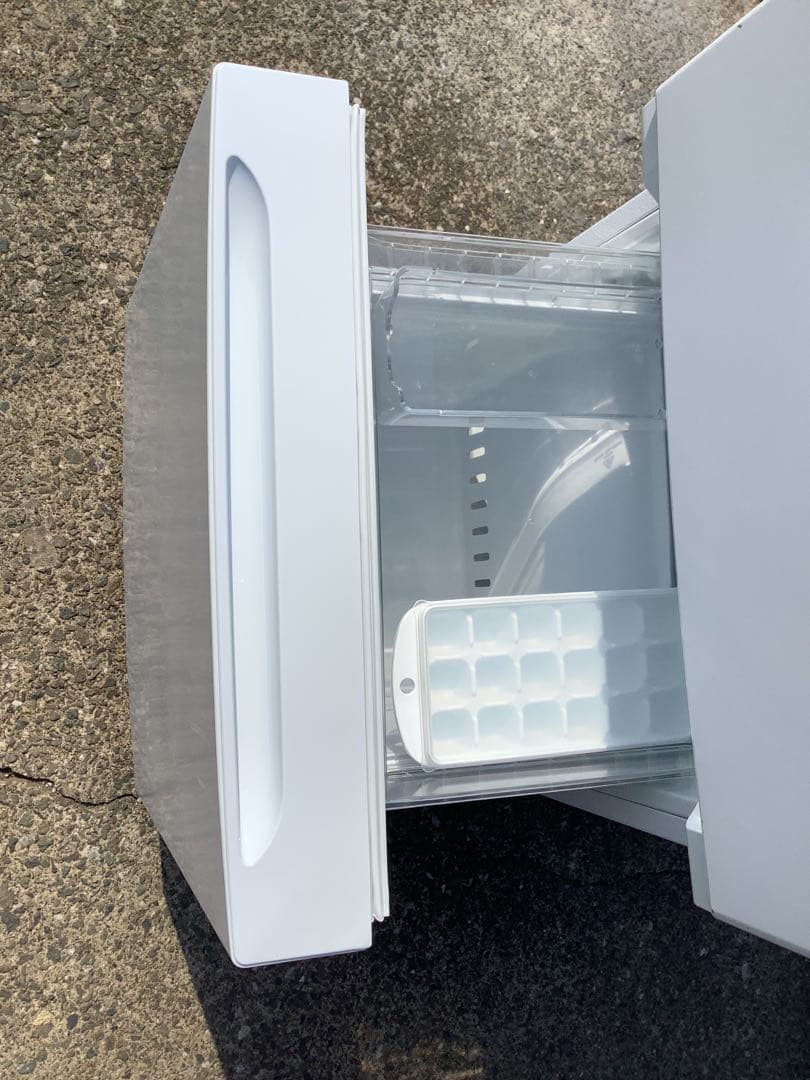 ヤニカス 冷蔵庫 ヤマダセレクト YRZ-F17H1 179L 21年製