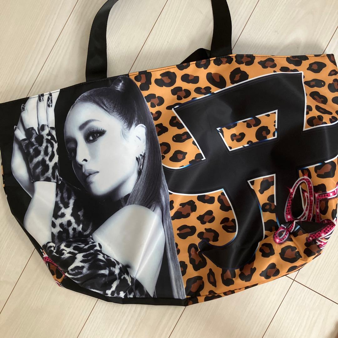 浜崎あゆみ25周年バッグ