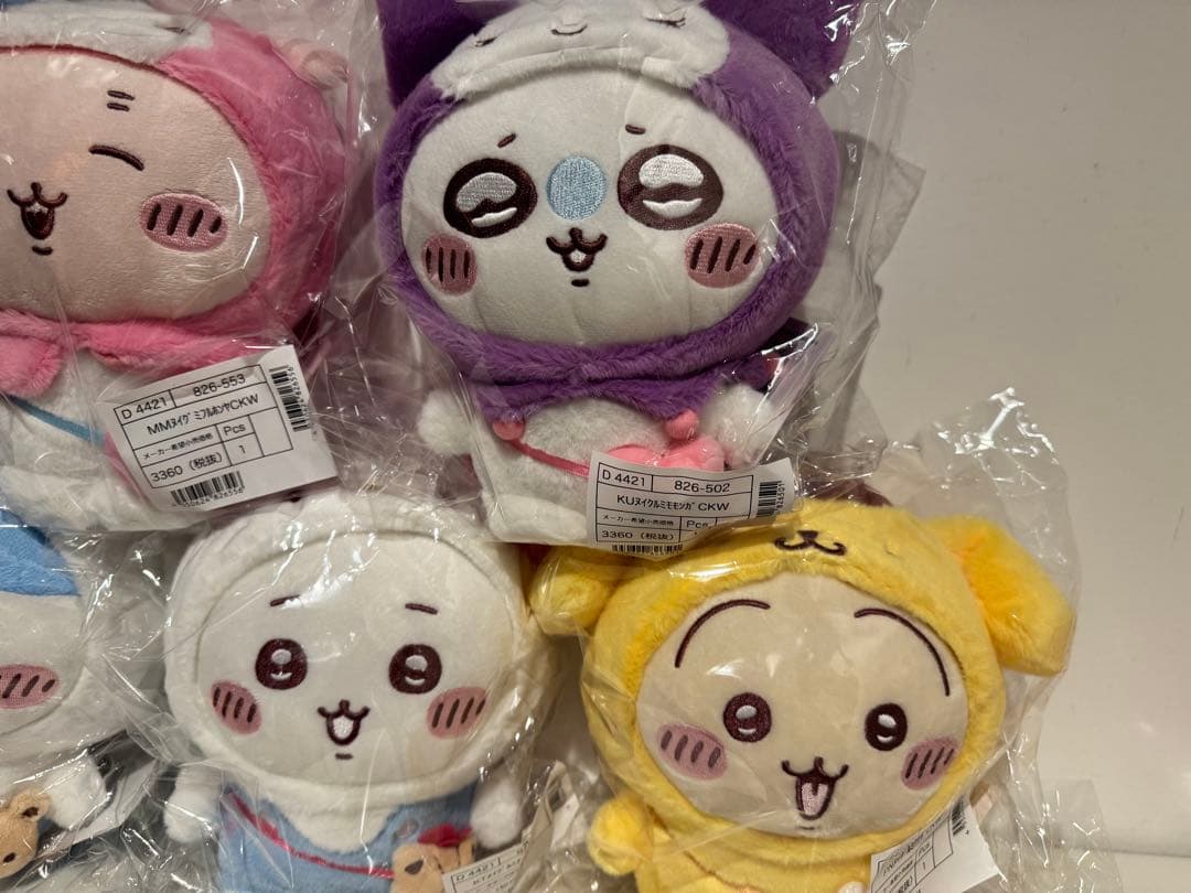 [送料無料]ちいかわ　サンリオコラボ