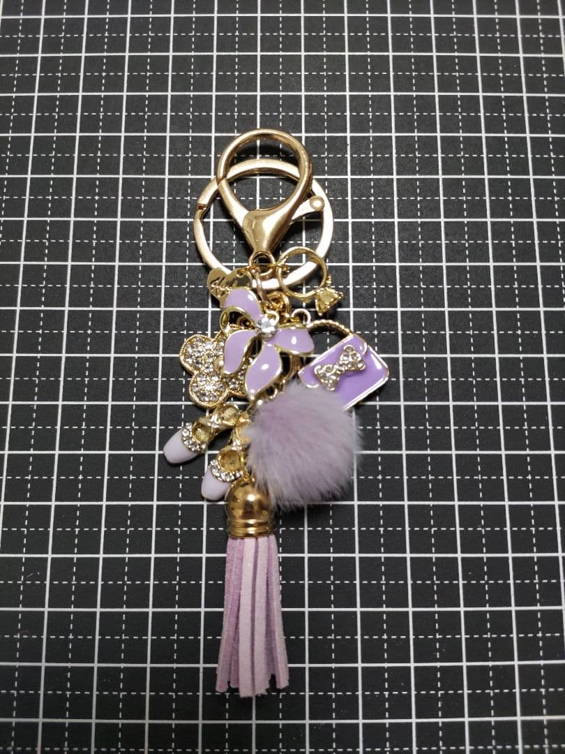 ハンドメイドチャーム　キーホルダー　キラキラカメリア　黒系　他おまとめ