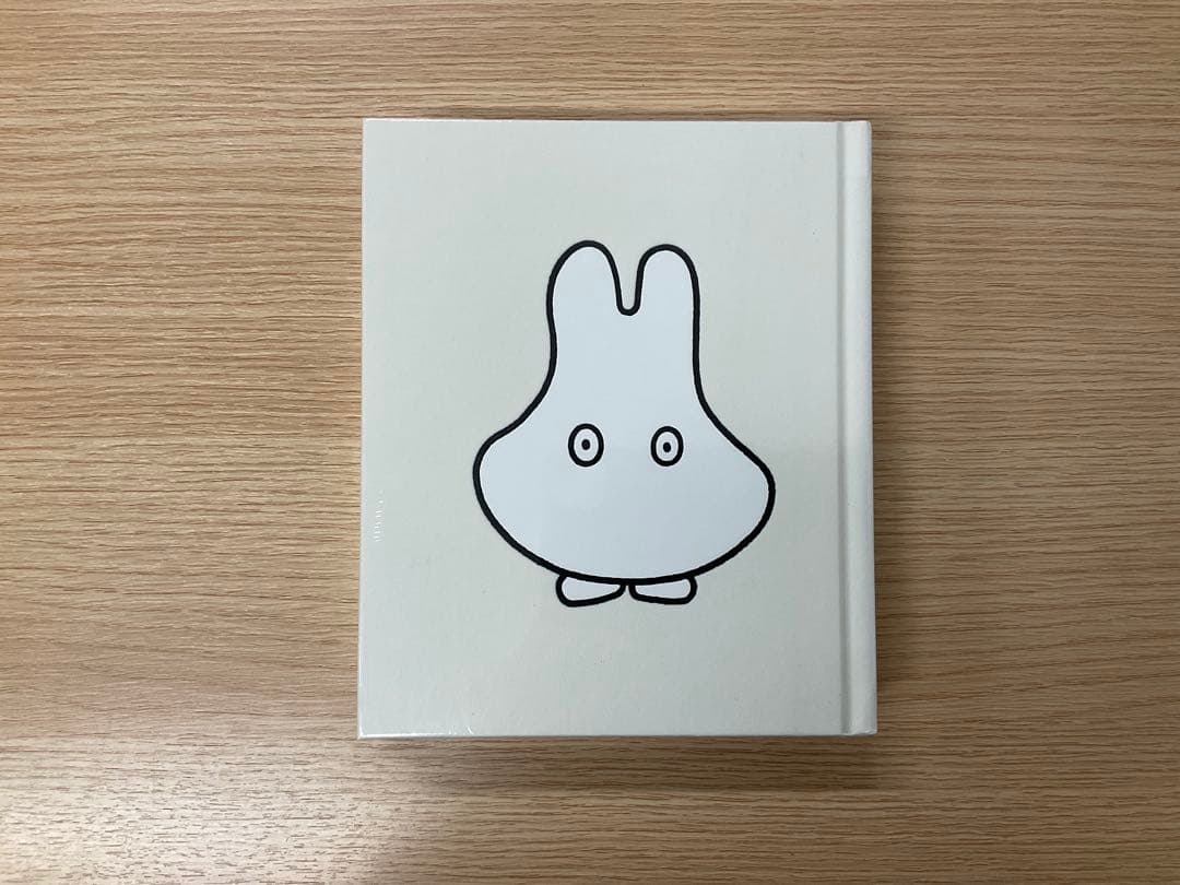 福袋 ミッフィー ファン必見！エコバッグ・書籍・雑貨セット