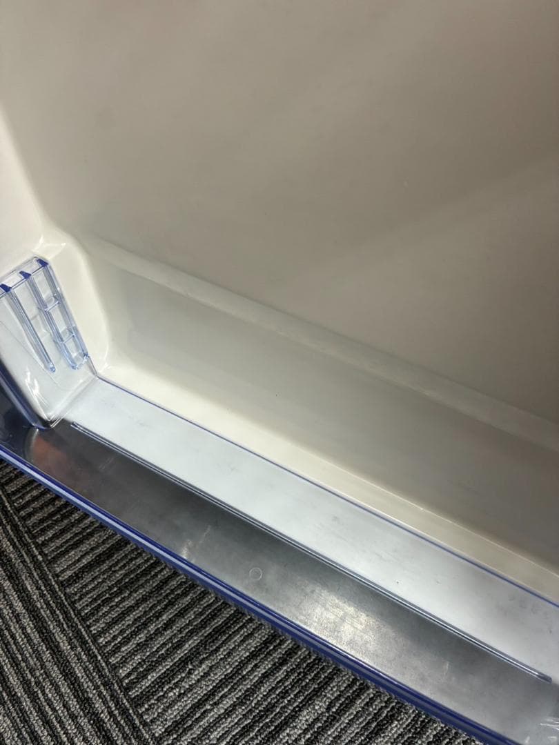 【動作確認済・送料込・本体代500円】ハイアール冷蔵庫　JR-N106E