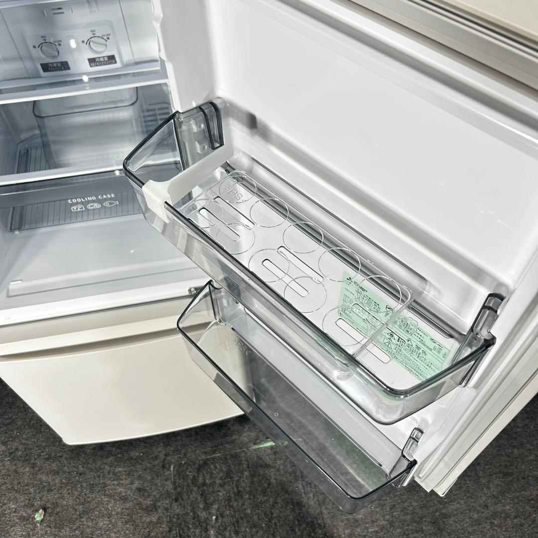 三菱 冷蔵庫 MR-P15G 146L 高年式 一人暮らし 単身用 d4829