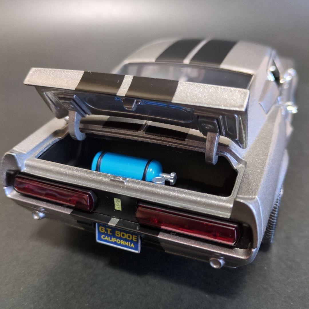 1/18ミニカー　シェルビー GT500 エレノア