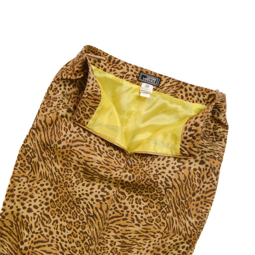 VERSACEヴェルサーチ イタリア製シルク100%レオパード柄膝上丈スカートM