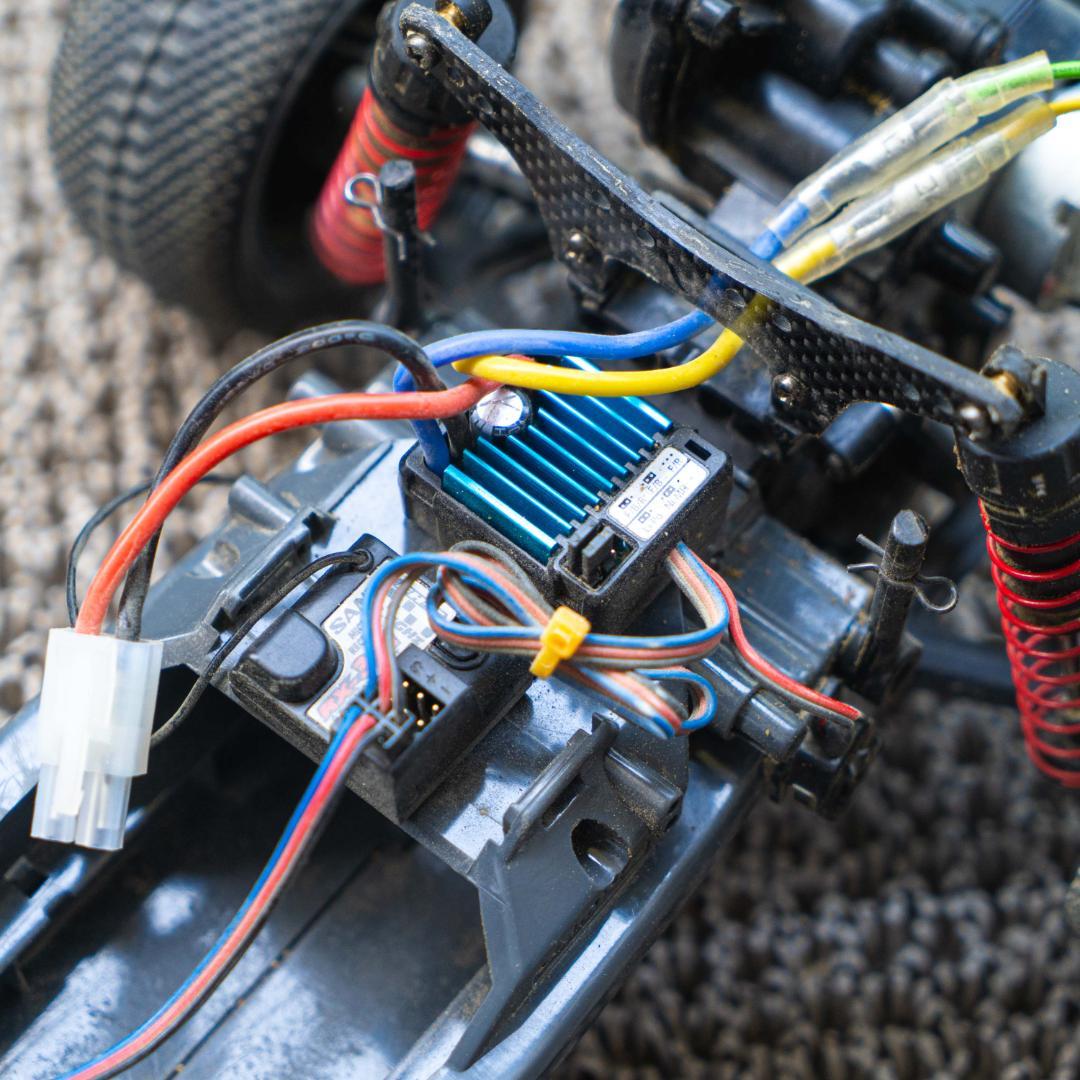 レーシングファイター カスタム済み、充電器、プロポセット