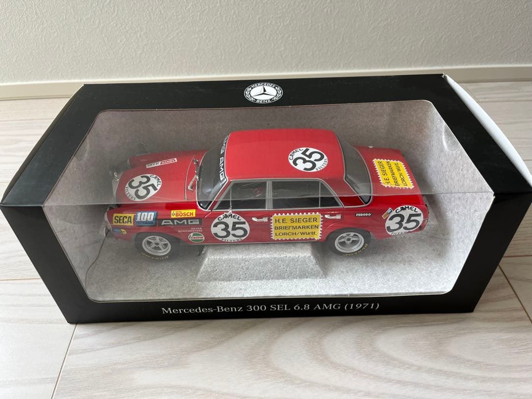 未開封 1/18 MERCEDES-BENZ 300 SEL 6.8 1971