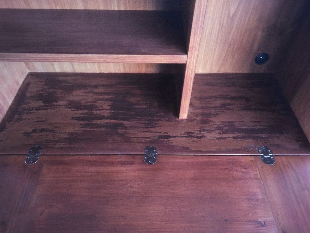 チェスト付きライティングビューロー