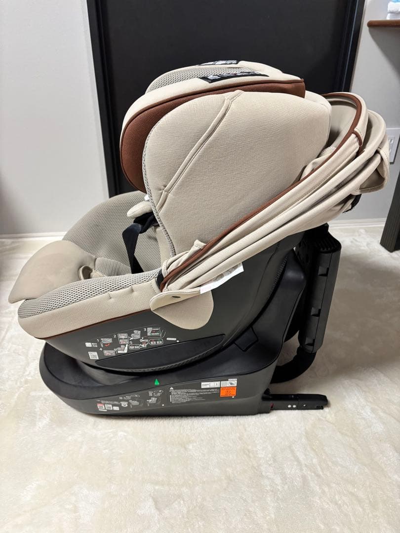 【美品】AILEBEBE クルットR グランス ISOFIX取付チャイルドシート