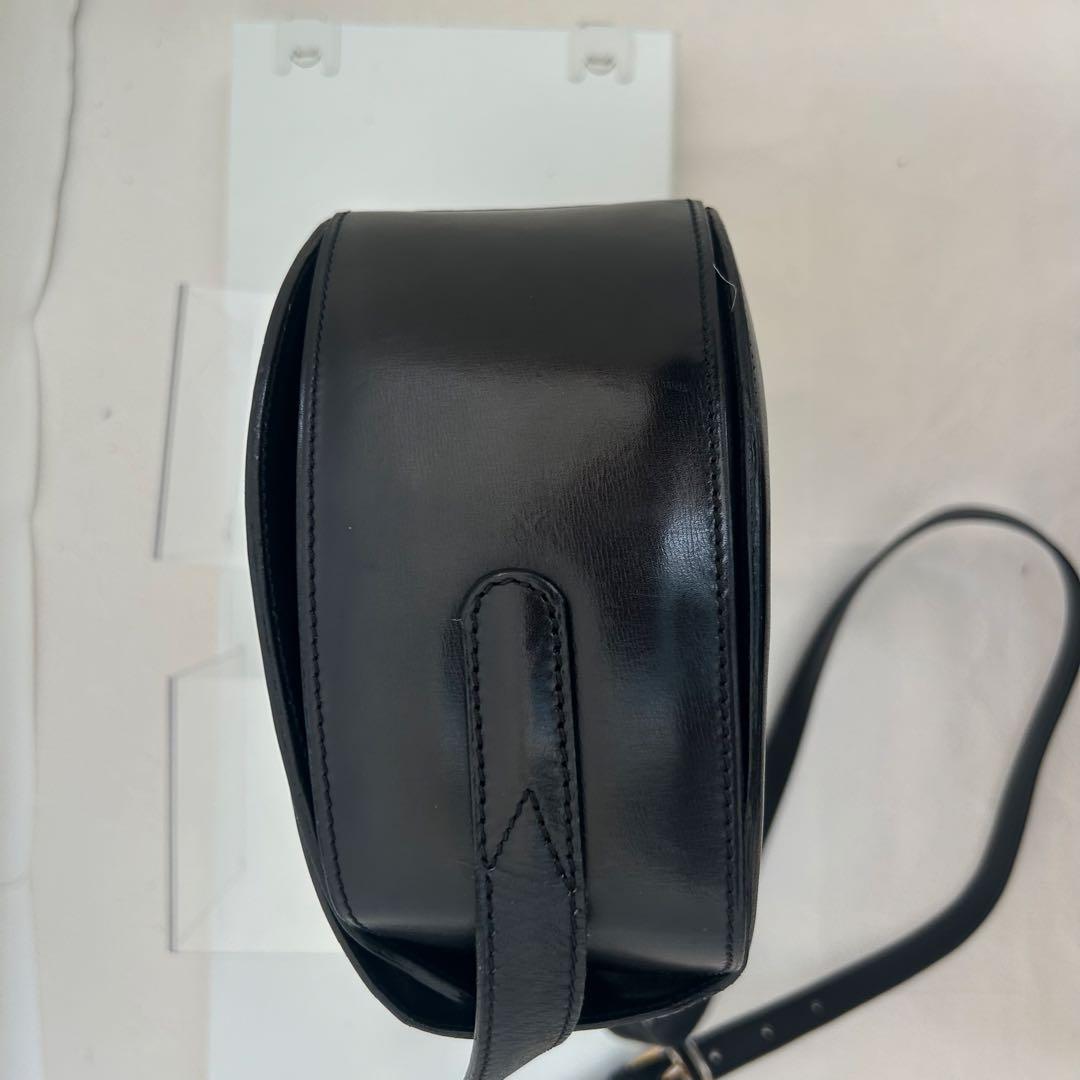 CELINE ブラックレザー ショルダーバッグ スター金具ゴールド