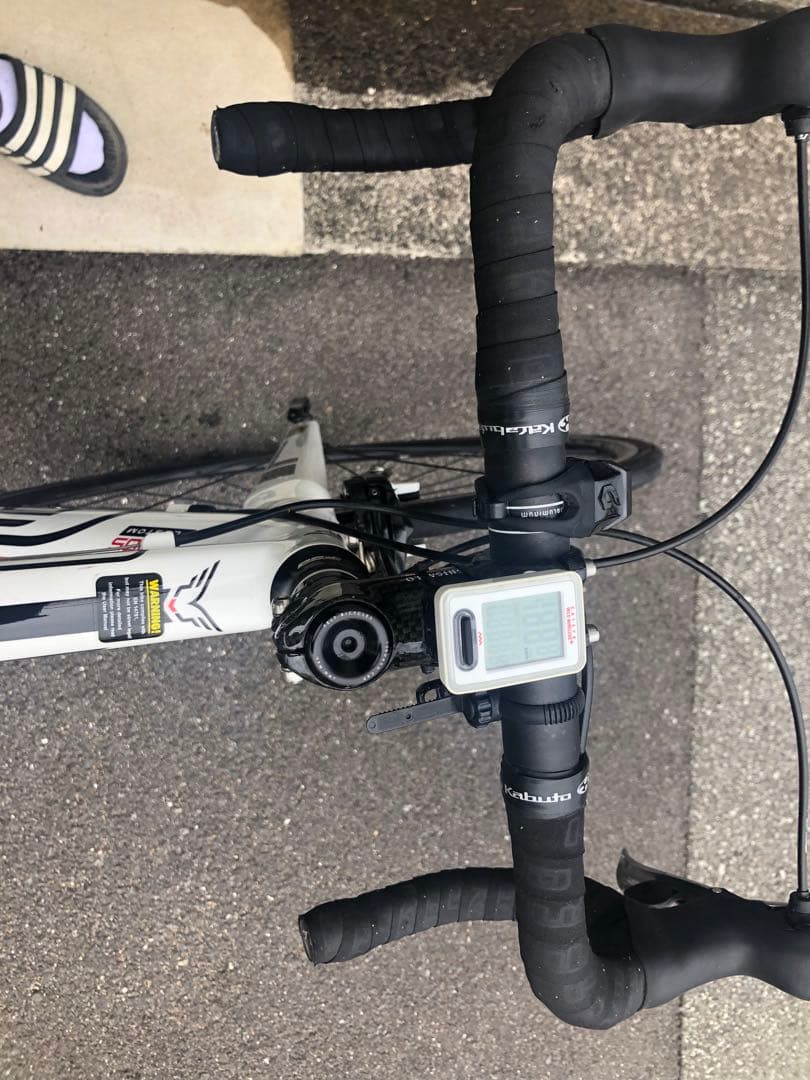 FELTアルミ製ロードバイク、F85 引き取り限定