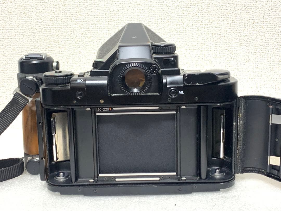 PENTAX67Ⅱ 中判フィルムカメラ 木製グリップ、レンズ2本付き 中判