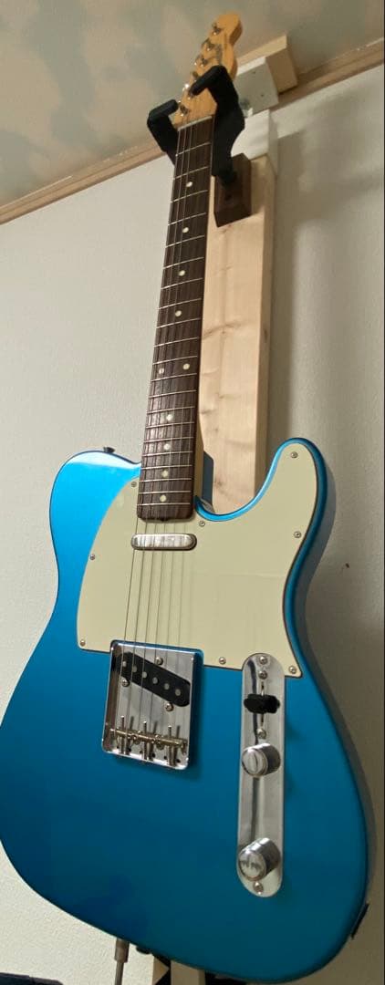 Fender MIJ Traditional 60s Telecaster® Fender FSR MIJ Traditional 60s Telecaster Custom with RW FB in