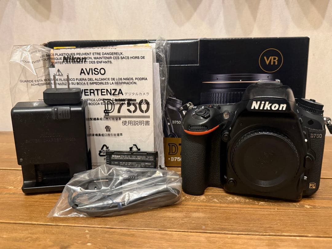 Nikon D750 ボディ Nikon D750 (Body Only) - Mack Retail