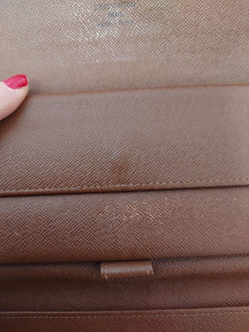 ルイヴィトン　長財布　三折り