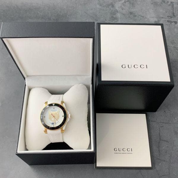 保証書付き グッチ/GUCCI ダイブ 猫 メンズ腕時計 デイト スイス ラバー