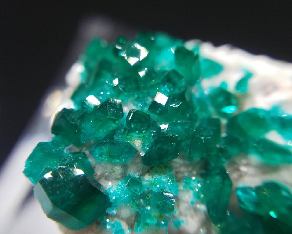 405 ダイオプテーズ ドロマイト 翠銅鉱 ツメブ鉱山産