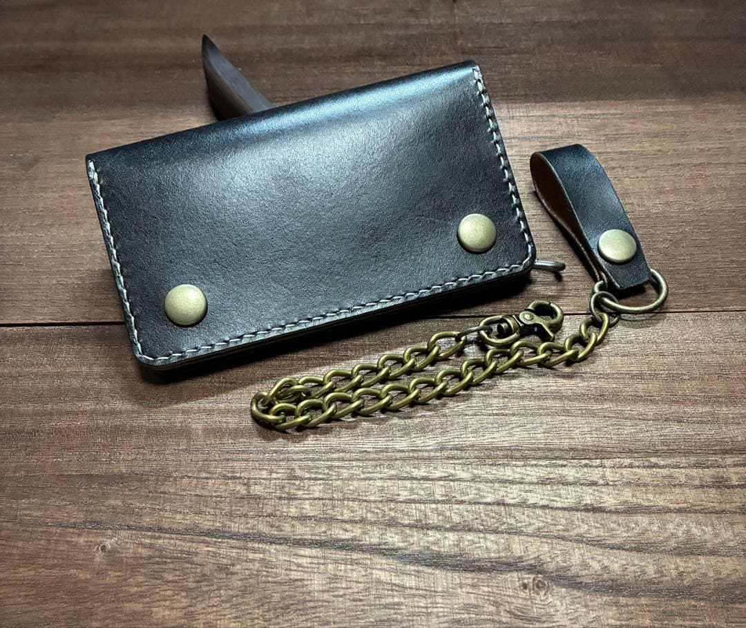 姫路レザーミドルトラッカーウォレット