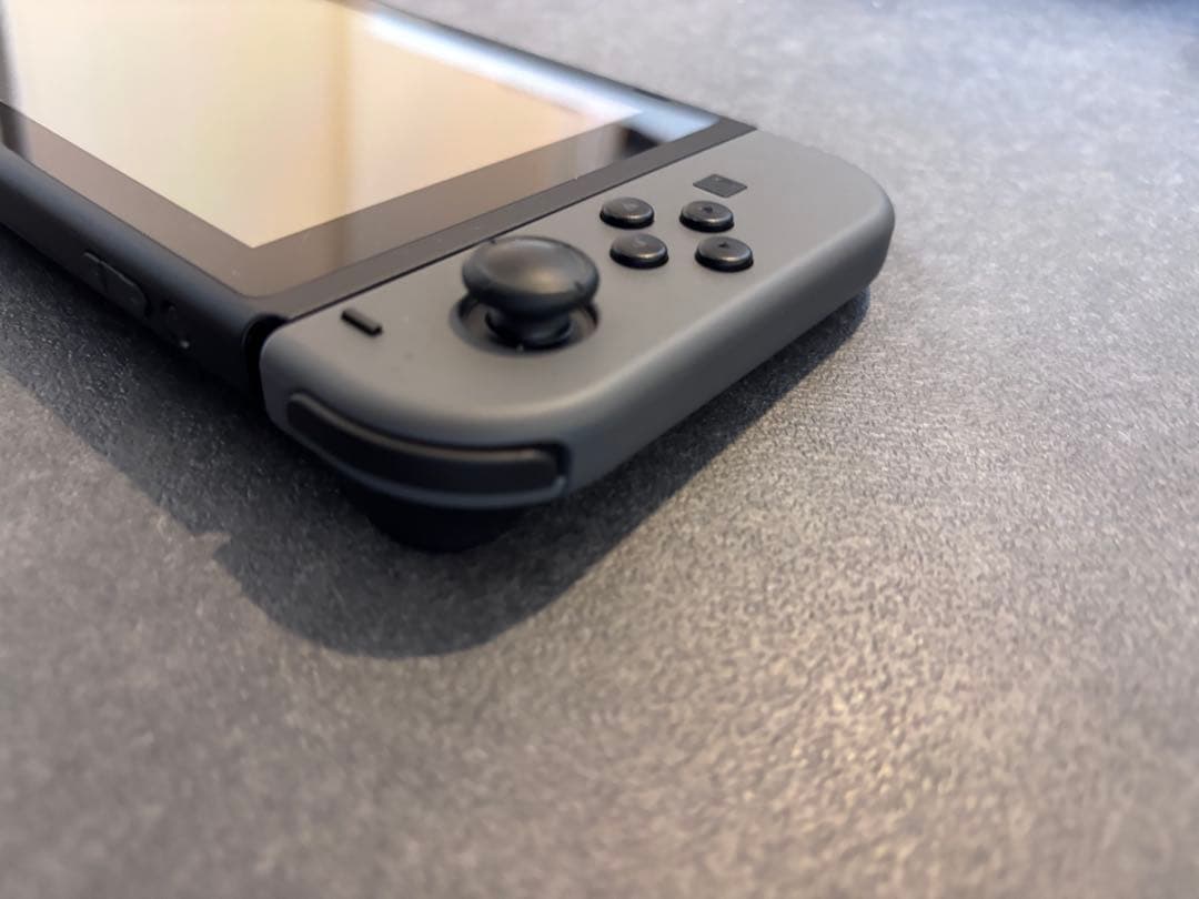 【美品】【即発送】Nintendo Switch 本体　プロコン　チャージャー付