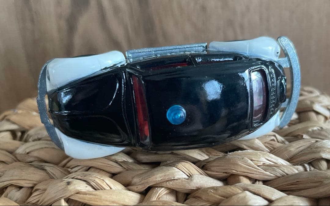 〈トミカ〉青箱 F70 フォルクスワーゲン ポリスカー 黒 (日本製)